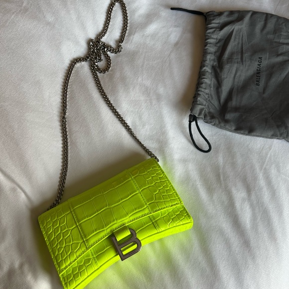 Balenciaga Hourglass Wallet With Chain Crocodile Embossed - Picture 2 of 2